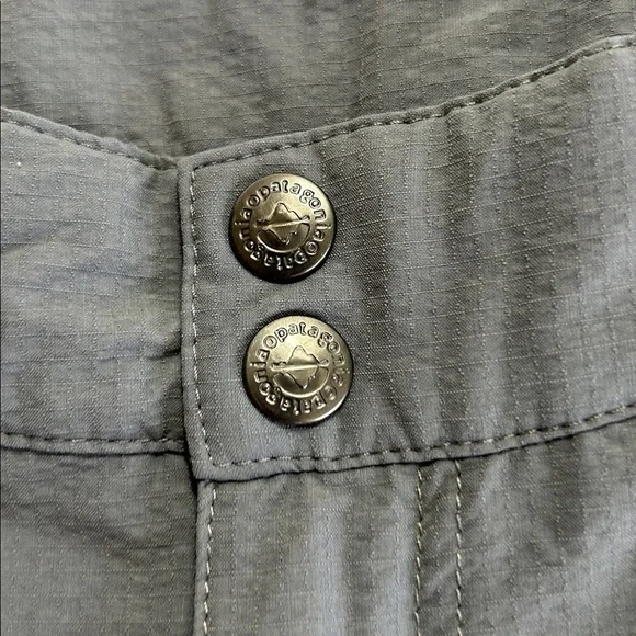 PATAGONIA CROPPED OUTDOOR GRAY LIGHTWEIGHT STYLE PANTS SZ 8 - Picture 5 of 14